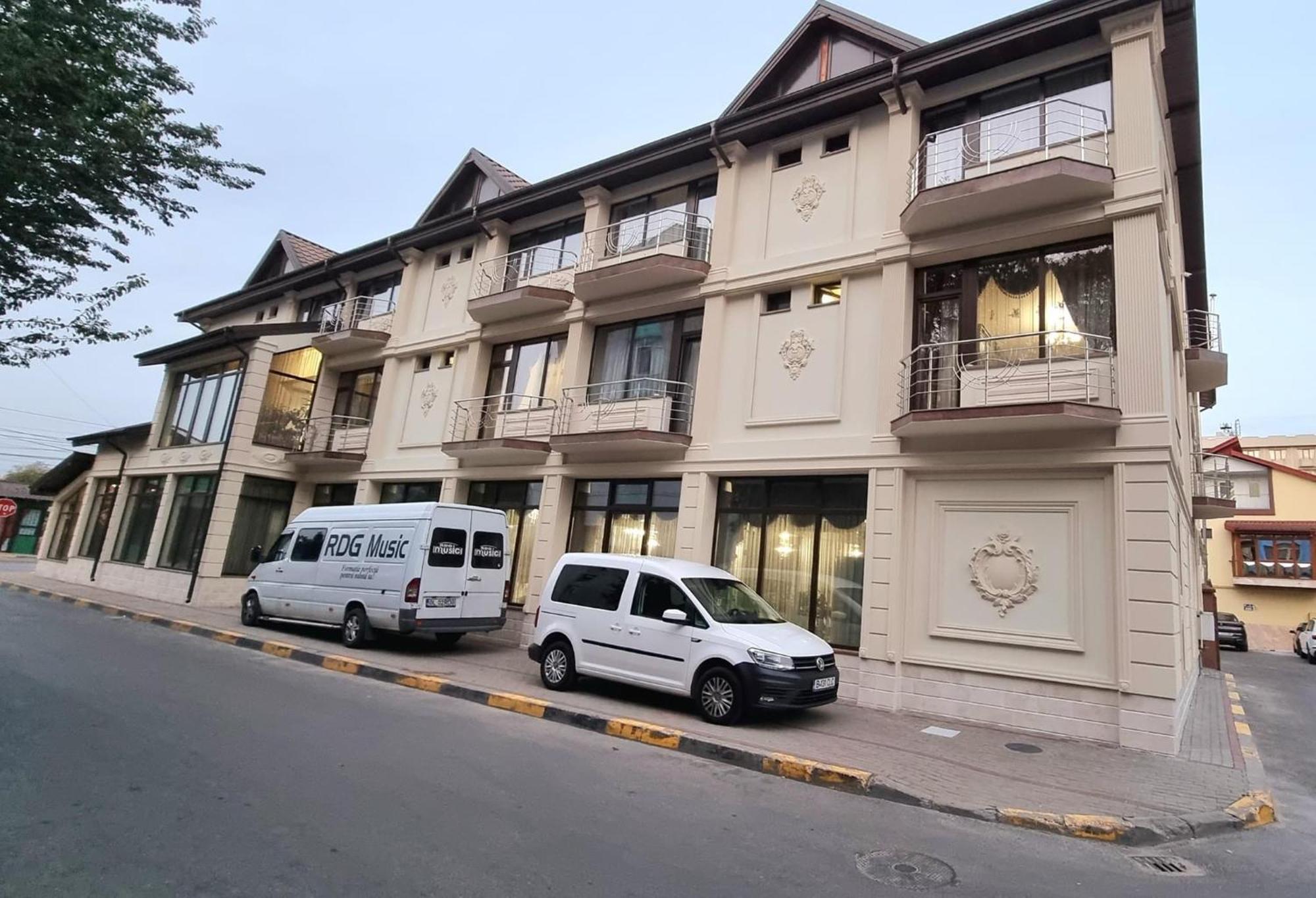 Hotel Bacsoridana Tecuci Exterior photo