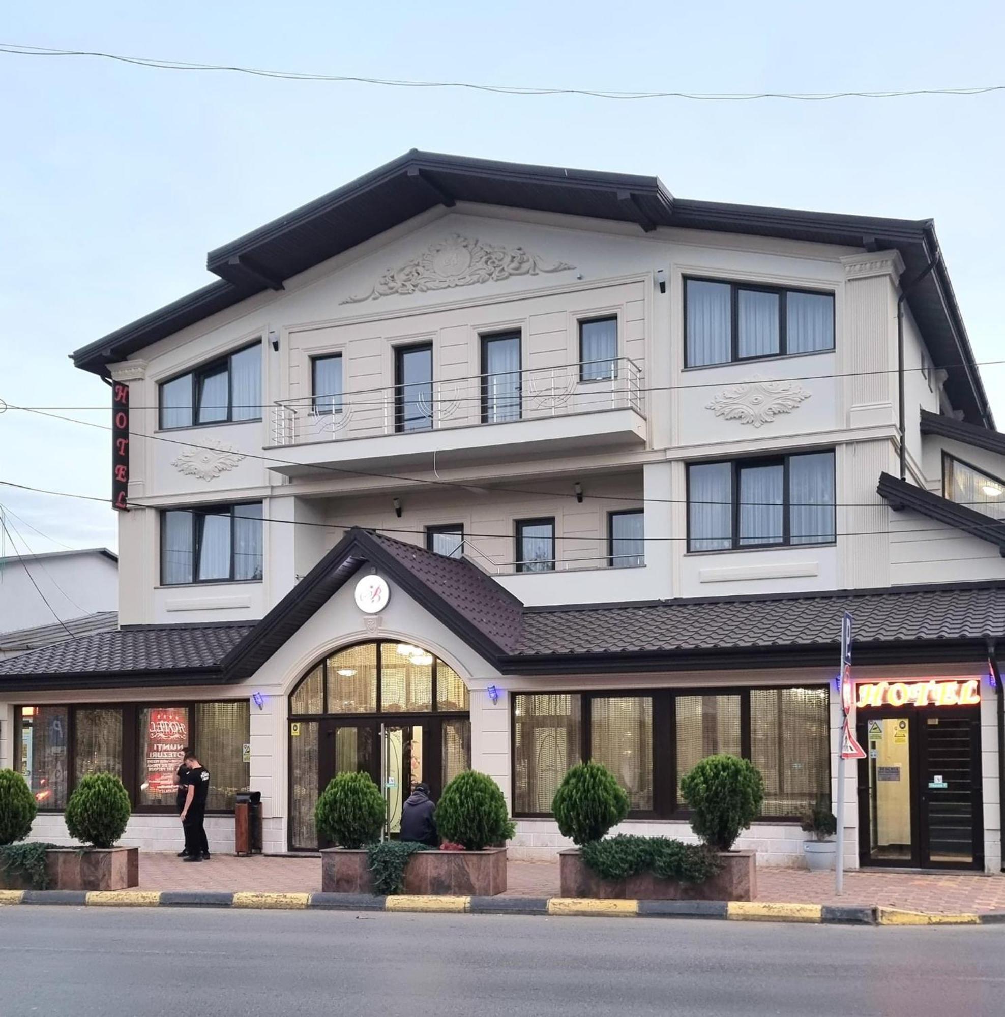 Hotel Bacsoridana Tecuci Exterior photo